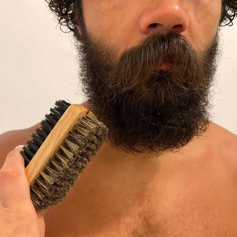 Beard Brush with Natural Woode - đánh giá và giá Men'S Grooming Product